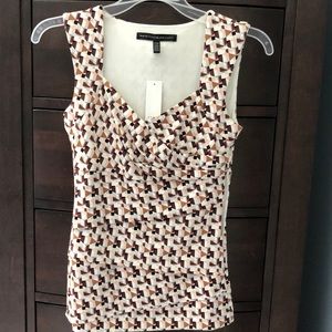 White House black market tank